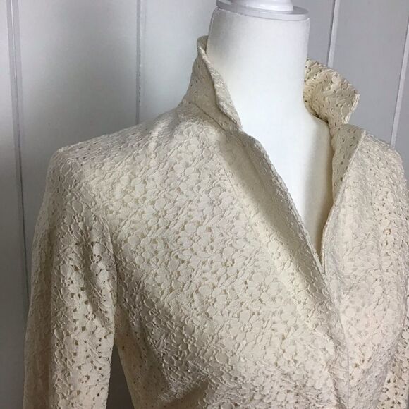 Kenar Cream Cotton Eyelet Lace Blazer - XS - Picture 2 of 7